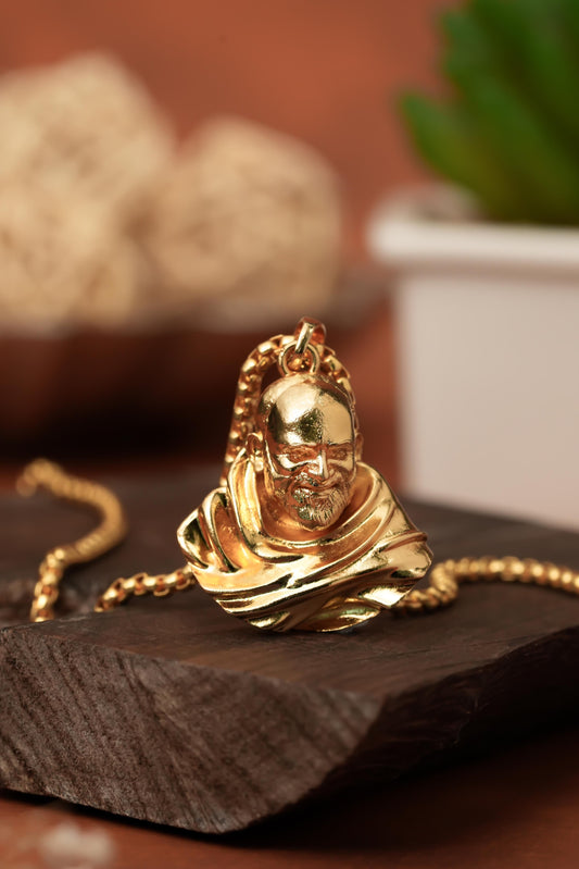 Jollity Life™ Sterling Gold Plated Neem Karoli Baba Pendant for Men