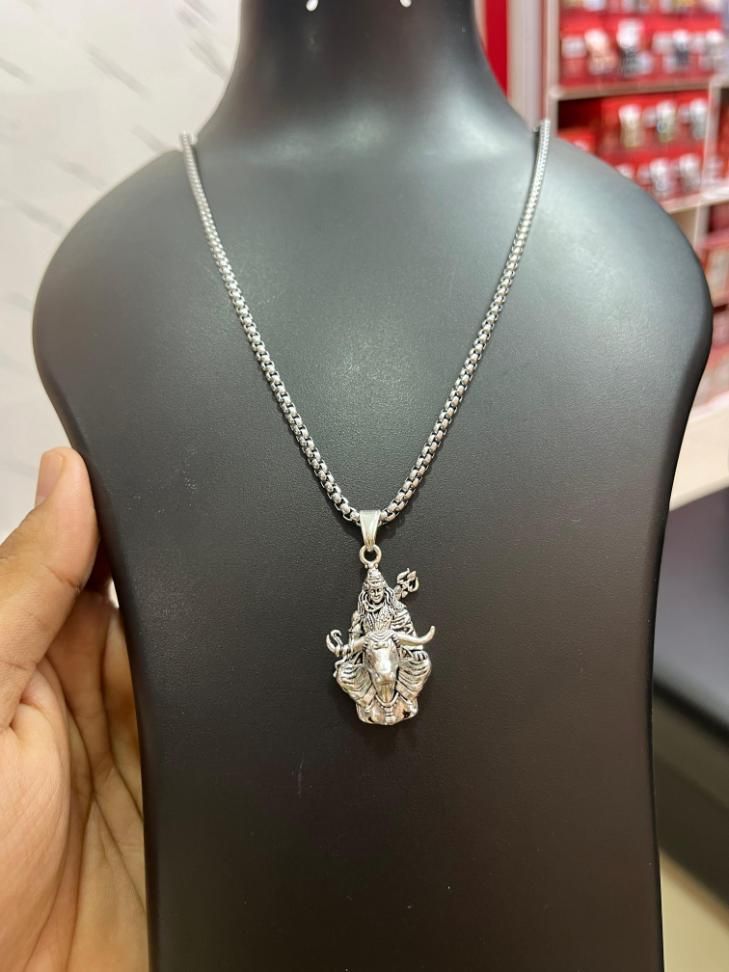 Jollity Life™ Lord Shiva with Nandi Silver Pendant Chain