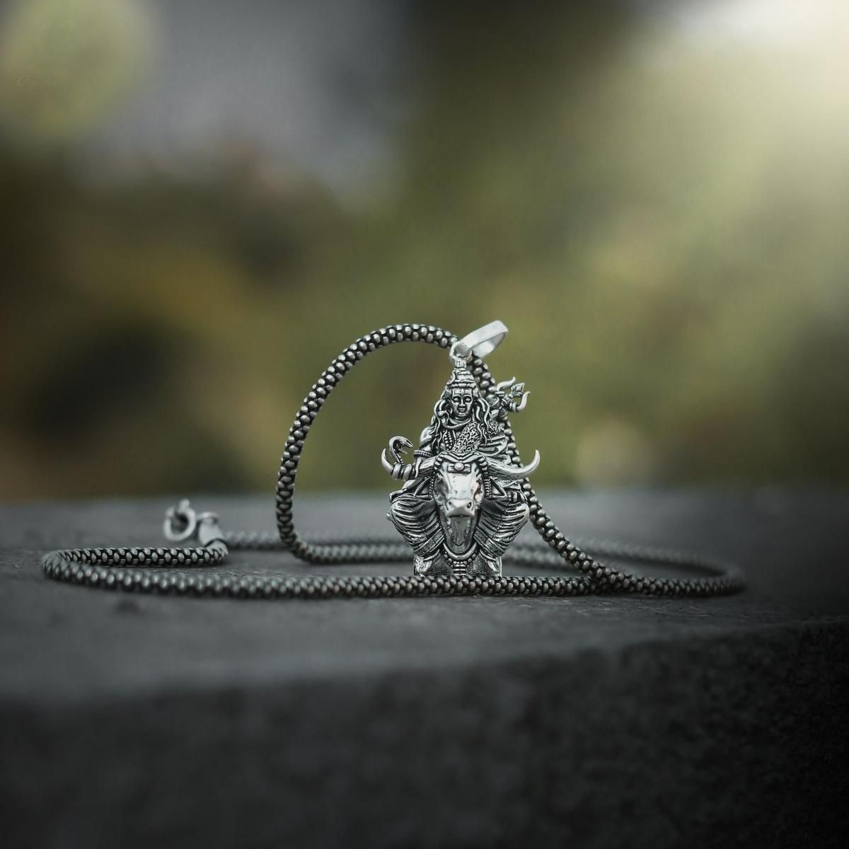 Jollity Life™ Lord Shiva with Nandi Silver Pendant Chain