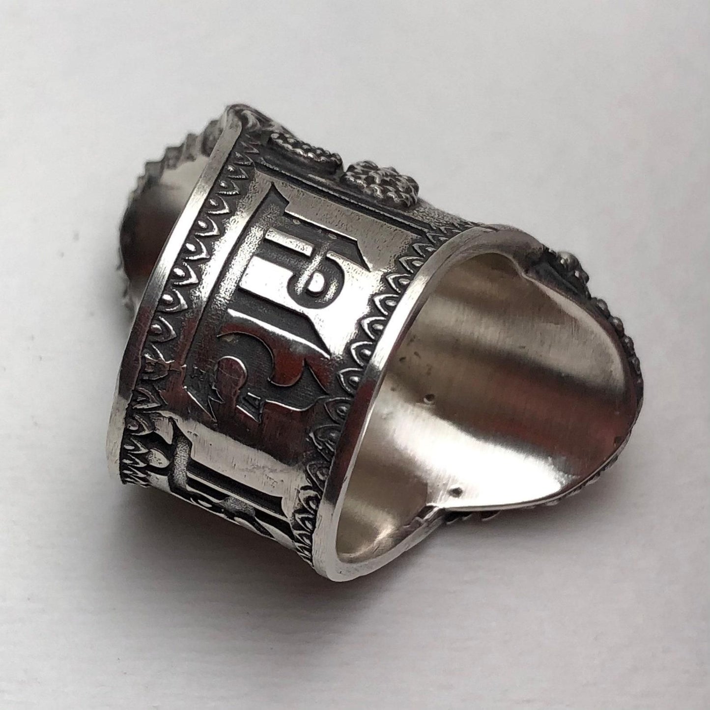 Jollity Life™ Hanuman ji Ring Sterling Silver